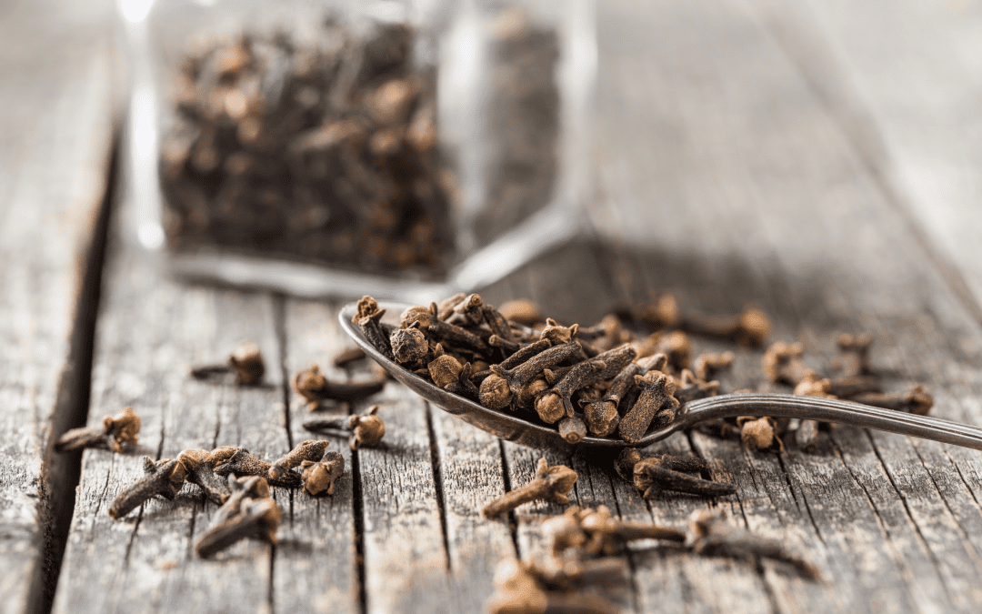 Clou de girofle et mal de dent