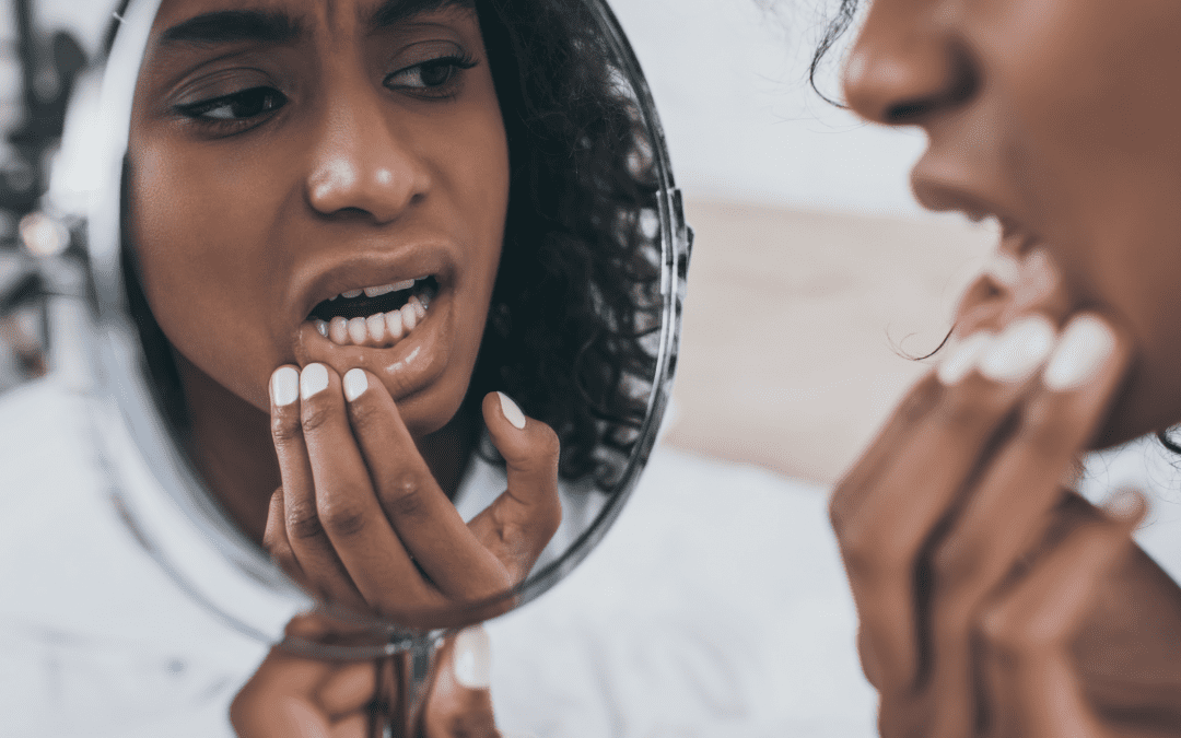 Comment soigner un aphte aux gencives ?