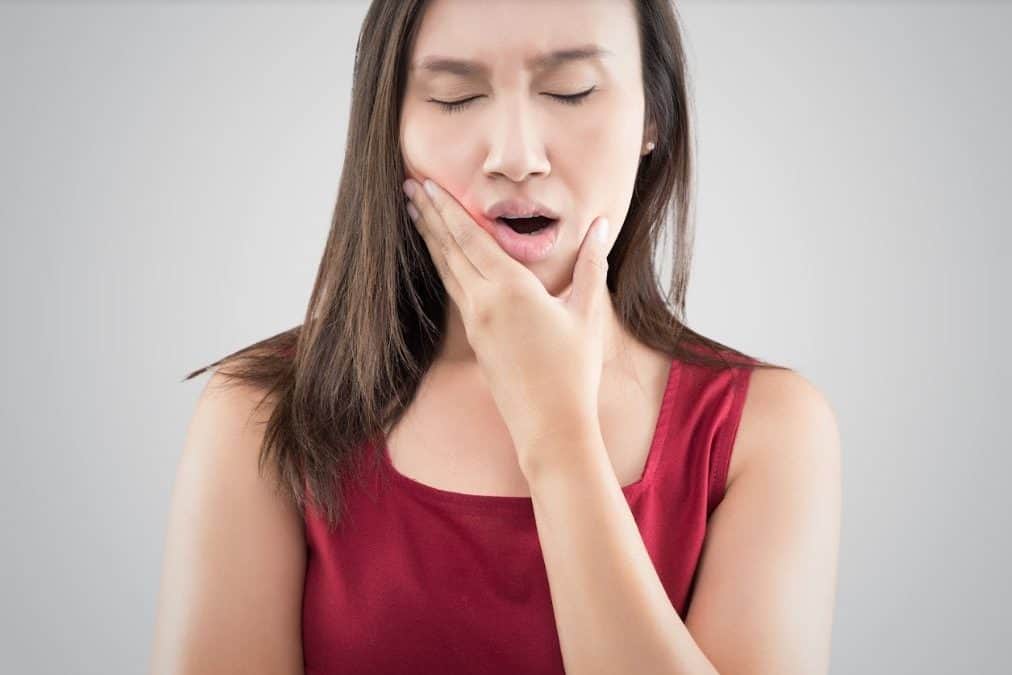 Comment détecter et soigner une parodontite agressive ?