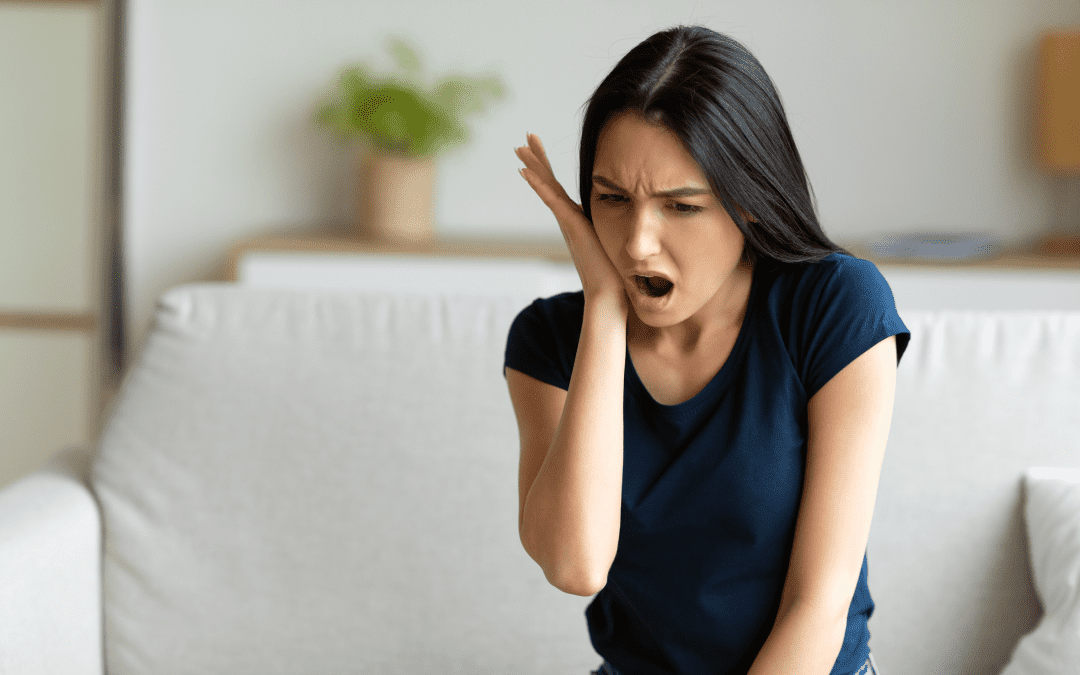 Symptômes et risques lors de l’éruption des dents de sagesse