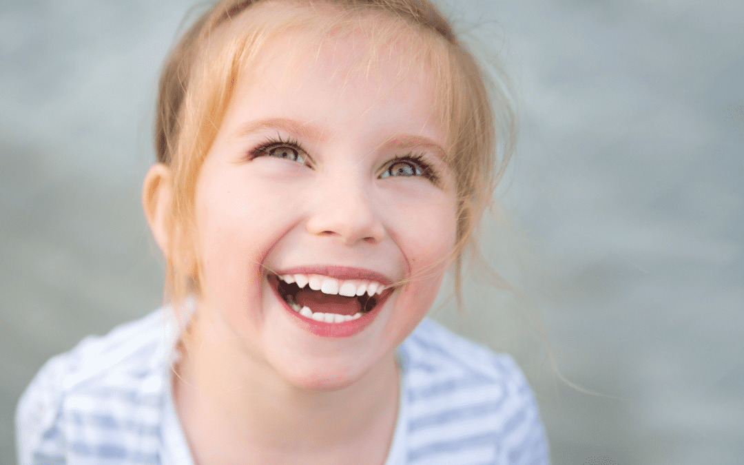 Que faire quand une dent d’un enfant devient grise ?